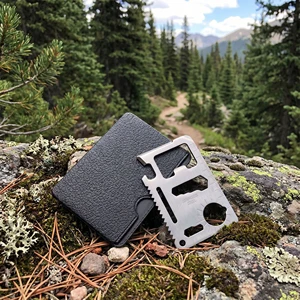 Baiyuheng Tactical EDC Multi-tool Card Stainless Steel Survival Gadget Emergency Camping Multi Function Credit Card Wallet Tool