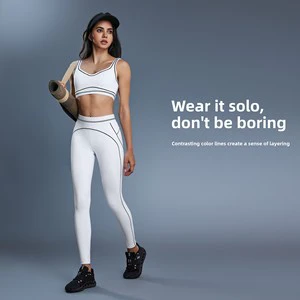 Naked Feeling 2 Piece Yoga Set Strappy Sports Bra and High Waist Leggings Seamless LowMOQ Custom Activewear Set Fitness yogawear