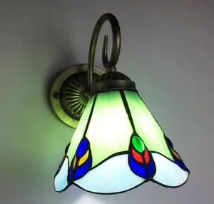 Lightslighting Wisteria Stained Glass Wall Sconce - Beautifully Crafted Tifany-Style Lighting for YourHome