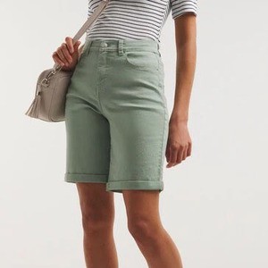 Premium Quality Women Denim Shorts Comfortable Streetwear Jean Shorts Fashion Supplier