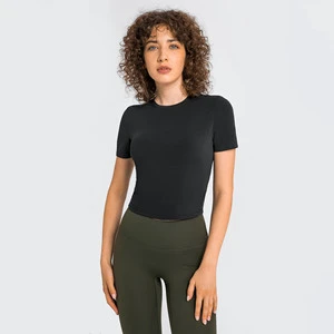 Women's Plus Size Breathable Lightweight Sport Gym T-Shirt