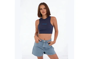 Women's Eco-Friendly Four-Way Stretch Back Exercise Sports Top Front Logo for Gym Yoga Knitted Breathable Quick-Drying Seamless