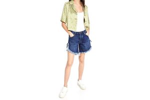 Stylish Women's Denim Shorts 100% Cotton High-Waisted Summer Casual Denim Shorts Fashionable Street Style Jeans Shorts