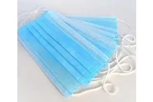 2025 Disposable White Fashion Face Protection Shield 3-Layer Polycarbonate Non-Woven Fabric Dust-Proof Breathable Adult Mask