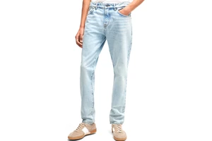 Hot Selling High Quality Men's Regular Fit Jeans Plus Size Mid Waist Denim Pant Casual Light Blue Men's Jeans