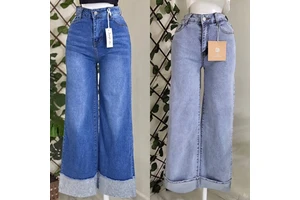 Women's Girlfriend-style Casual Denim Jeans-Wide-leg Solid Pattern-Loose Fit-Available for Wholesale-Ready to Ship