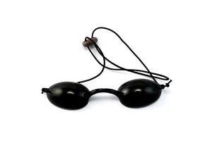 Safety Goggles Eye Protection Glasses Tanning Goggles Eyewear Eyepatch for Patients in IPL Infrared LED Light Therapy