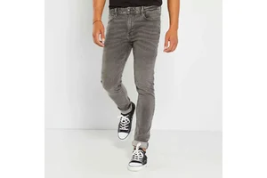 New Design Top Quality Men Jeans Pants Solid Plain Color Wholesale Price Men Jeans Denim Pants For Online Sale