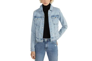 Women's Button-Down Long Sleeve Cropped Denim Jean Jacket with Pockets Denim Button Up Coat Oversize Denim Jacket for women