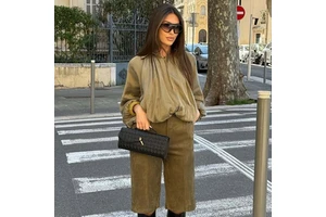 Custom Women's Satin Bubble Hem Jacket Blouse For Ladies Zip Up Shirt
