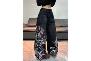 Custom High Street Fashion Heavy Washed Ripped Plum Blossom Black Trendy Jeans Summer Newly Embroidered Ripped