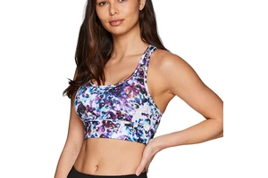 Best Quality Women's Sports Bra Lightweight and Seamless Quick Dry Fitness Wear for Gym New Arrival Design Sports Bras