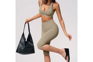 Wholesale Women Fitness Wear Breathable Plus Size Yoga Bra Sports Capri Pants Set Seamless Leggings Yoga Suit 2-Piece Set