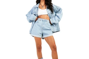 Summer Mid Waist Women's Straight Casual Breathable Quick Dry Regular Denim Shorts