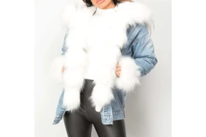 New Arrivals Breathable Women's Distressed Jeans Jackets High Quality OEM Service Women Denim Jeans Jackets