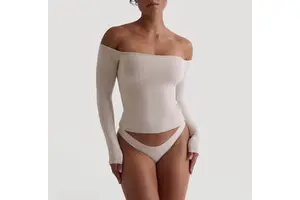 High Quality Breathable Womens Long Sleeve Yoga Workout Tops Quick Drying Tight Fitness Clothing Slim Fit Yoga Shirts