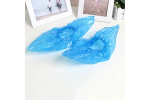 Ultra Lightweight 2 Gram CPE Shoe Covers Are Economical And Practical For Short Term Dust Protection Tasks
