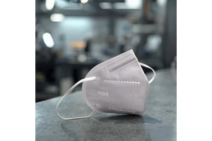 CE Certified Disposable 5-Layer KN95 Medical Grade Face Mask with Anti-PM2.5 Protection EN14683 Standard 2-Year Shelf Life