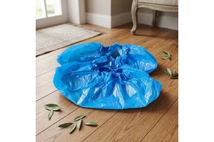 Waterproof CPE Disposable Shoe Covers with Buckles Closure Composite Toe Non-Slip Anti-Dust & Abrasion/Tear Resistant