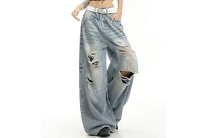 2026 New Fashion OEM Breathable Vintage Light Blue Mid Waist Loose Wide Leg Denim Jeans Y2K Grunge Hip Hop Women's Destroyed