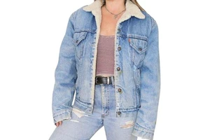Latest Design 2024 Women Denim Jackets Eco-Friendly Winter Breathable Cotton Customized OEM Service