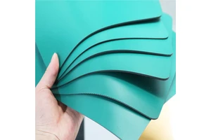 Yongxing 1*10M ESD Rubber Sheet Electrical Safety and Cleanroom Support Equipment Anti Static Desk Mat for Laboratories