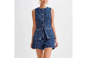 Stylish Casual Sleeveless High-waisted Denim Suit for Women.