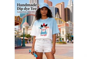 HuaYi GOTS & ISO Certified Light Blue Gradient Knitted Breathable 100% Cotton Crew Neck Cartoon Cat Fish Print Casual T-Shirt
