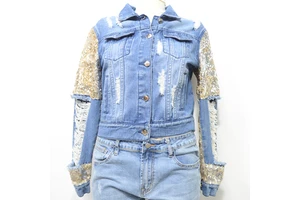 OEM Factory Selling Women's Fashion Denim Jacket Hole Women Jacket