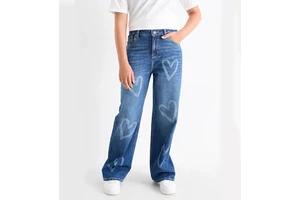 High Quality Custom Women's Wide Leg Jeans with Heart Shaped Prints Loose Stylish Blue Denim Jeans Pants for Ladies