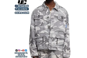 Custom Embroidery Camouflage Print Oversized Cropped Streetwear Multi-Pocket Workwear Button-Up Men's Denim Jacket