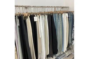 Women's High Quality Jeans Blue Straight Beaded Jeans Skinny Casual Style Jeans Manufacturer for Women Wholesale