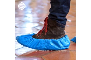Hubei Haixin Disposable CPE Shoe Cover Safety Plastic Anti-slide Overshoes PE Non slip Shoe Covers Wholesale CE Shoe Upper