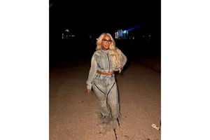 Women 2026 Spring Denim Suit Jacket and Pants Set Oversize Casual Chic Wide Leg Jumpsuit Alternative with Pockets