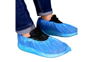 Men's Waterproof PE Shoe Covers CE Certified Safety Rain Protection Hongrui Model I 15x41x2CM 3-Year