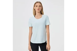 Women's Summer Loose Breathable Short Sleeve Yoga Top Quick-Dry Fitness Sports with Front Logo and Print Side Slits