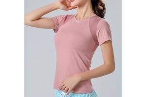 Custom Women's Mesh Patchwork Reflective Athletic Tee Pink Quick Dry Breathable Sport T-Shirt With Night Running Safety Design
