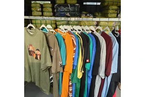 SH07 Wholesale Summer Used Clothes Bales Mixed Second-hand High-quality Men's Women's T-Shirts Pants Dress Shorts