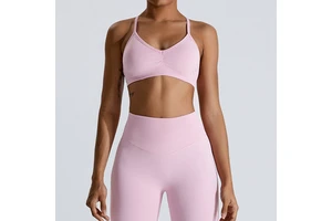 Women's Seamless Yoga Top Bra Medium Support Padding Custom Logo Front-Centered Solid Gym Crop Top for Stretchy Fitness Sports