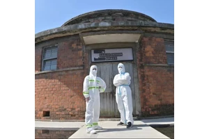 Disposable Antistatic Microporous Coverall with Breathable Ventilated Design Dust & Chemical Liquid Proof Customized Color Size