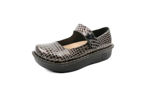 Women Clogs Slip Resistant Nurse Shoe Medical Nursing Clogs Shoe For Women