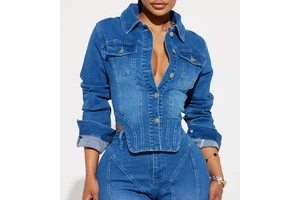 Women's Short Denim Jacket Women's Pearl Loose Spring and Autumn New Denim Jacket Women's Denim Jackets OEM Service
