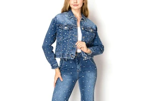 Custom Denim Woman Jacket, Hooded Jacket with All-Over Floral Embroidery Breathable Solid Pattern for Autumn Season