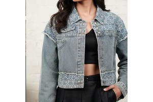 Custom Women's Denim Jacket with Embroidery Finished Cotton Breathable & Eco-Friendly High Quality Vintage Autumn Outdoor Winter