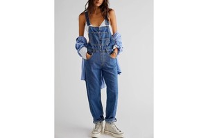 Trendy Streetwear Women's Denim Bib Overalls Wholesale Classic High Waisted Jeans Jumpsuit 90s Retro Baggy Denim Dungarees