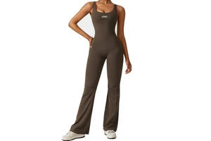 Oem Backless Sports Jumpsuit Woman Fitness One Piece Sport Outfit V-Back Flared Jumpsuit Bodysuit for Women Sportswear