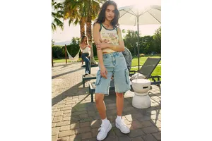 Hot-selling Summer Leisure Waist Straight Knee-length Denim Shorts Female Loose Denim Shorts Female Denim Shorts