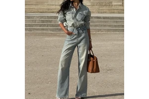 OEM Custom Women Denim Two-Piece Set Street Crop Denim Jacket High Rise Straight Jeans Vintage Acid Washed Rhinestone Denim Set