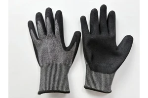 Anti-Cut A5 Industrial Work Gloves Black Nitrile Coated Automotive Use ANSI/ISEA Cut E Glove