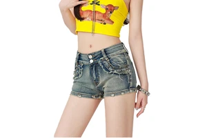 Women's Low Waisted Denim Shorts Vintage Washed Frayed Pocket Details Casual Slim Fit Summer Shorts Fashionable Daily Wear